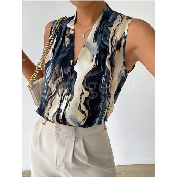 Marble Print Button Down Collared Sleeveless Blouse Top - Picture 3 of 9
